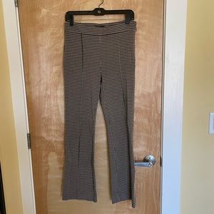 Ann Taylor size 4 houndstooth trousers